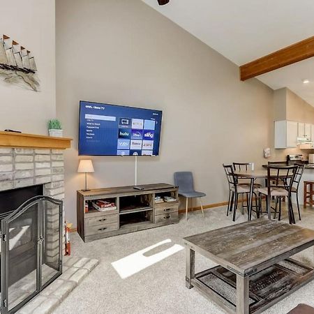 Grace Jo Vacation Home At Tamarack Highland 5 Wisconsin Dells Buitenkant foto