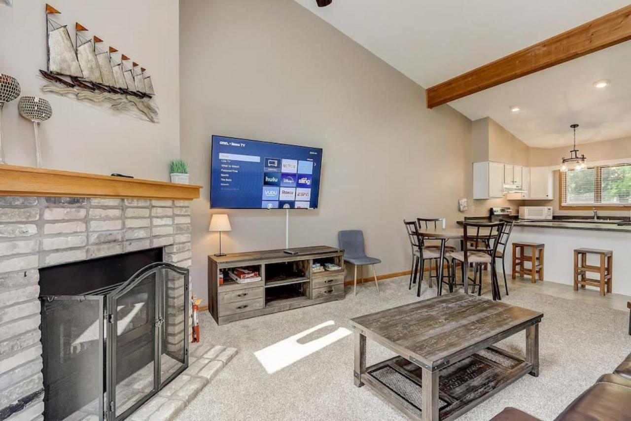 Grace Jo Vacation Home At Tamarack Highland 5 Wisconsin Dells Buitenkant foto