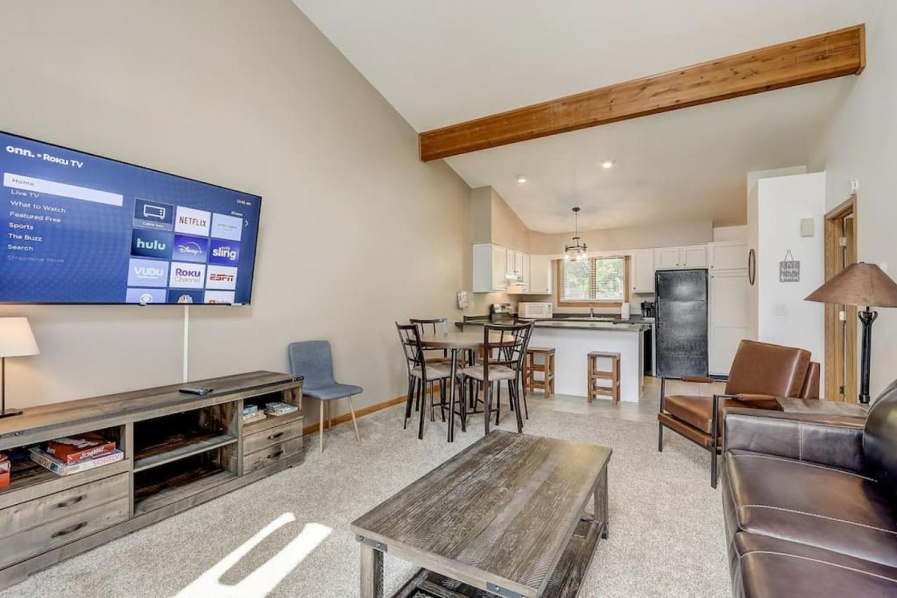 Grace Jo Vacation Home At Tamarack Highland 5 Wisconsin Dells Buitenkant foto